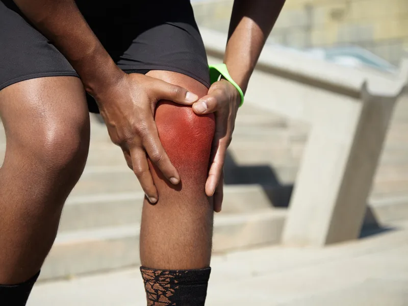 Aligned Medical Group treating knee pain in Malvern