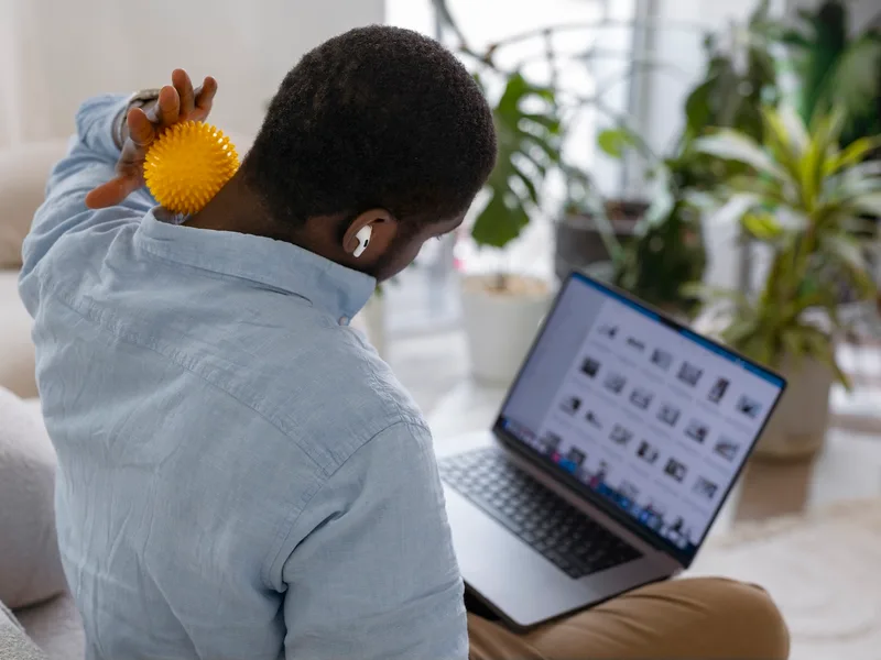 How Aligned Medical Group treats neck pain in Malvern