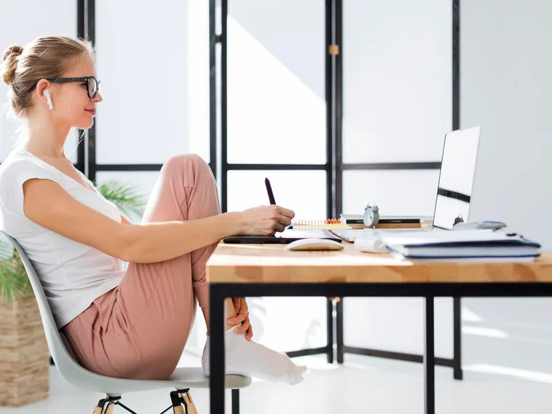 Aligned Medical Group treating poor posture in Malvern